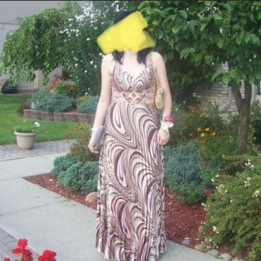 Women dress